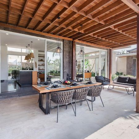 Coconut Grove Villa By Betterplace Ουμπούντ Εξωτερικό φωτογραφία