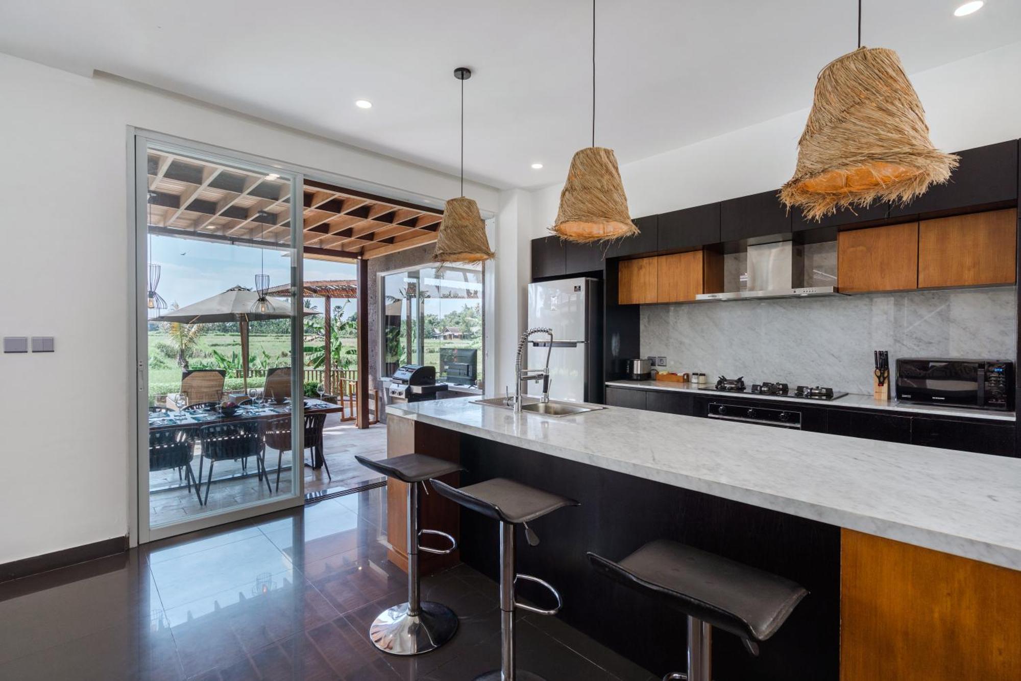 Coconut Grove Villa By Betterplace Ουμπούντ Εξωτερικό φωτογραφία